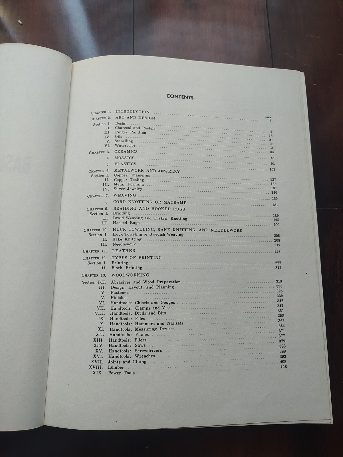 Vintage Text THE ENCYCLOPEDIA OF BASIC CRAFT TECHNIQUES Book, TOMMY KARLEN 1973