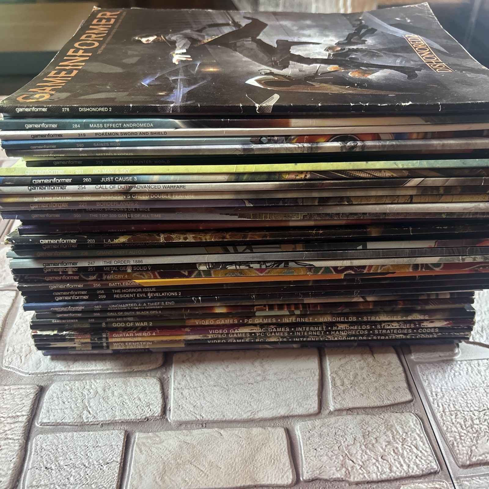 Game informer Magazine Lot Of 54 156-340