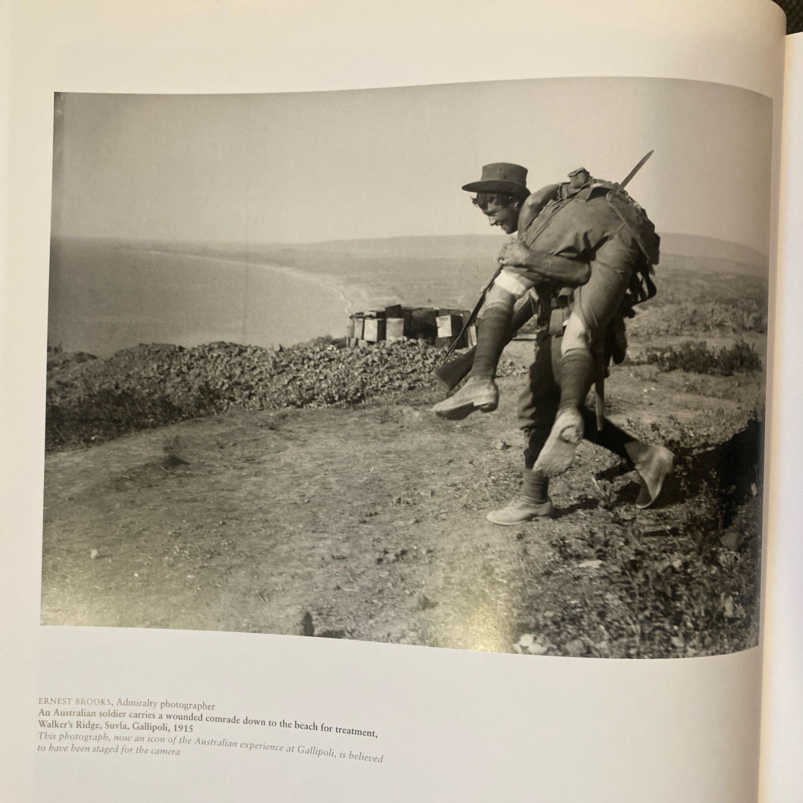 Great War: A Photographic Narrative /Imperial War Museums Holborn & Roberts HB