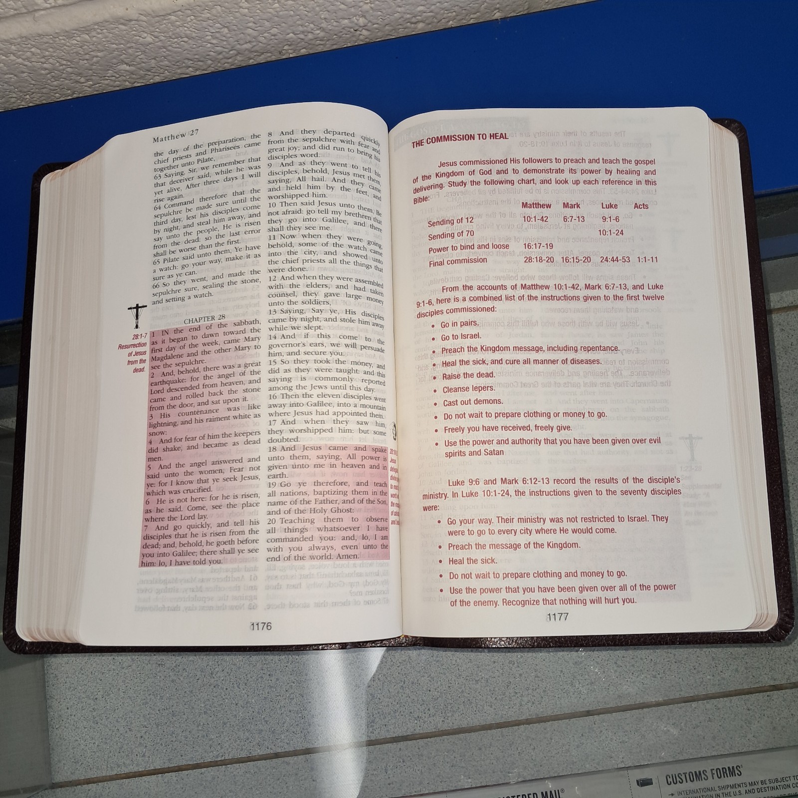 THE HEALING BIBLE MORRIS CERULLO HOLY BIBLE KING JAMES VERSION KJV TEXT 2009