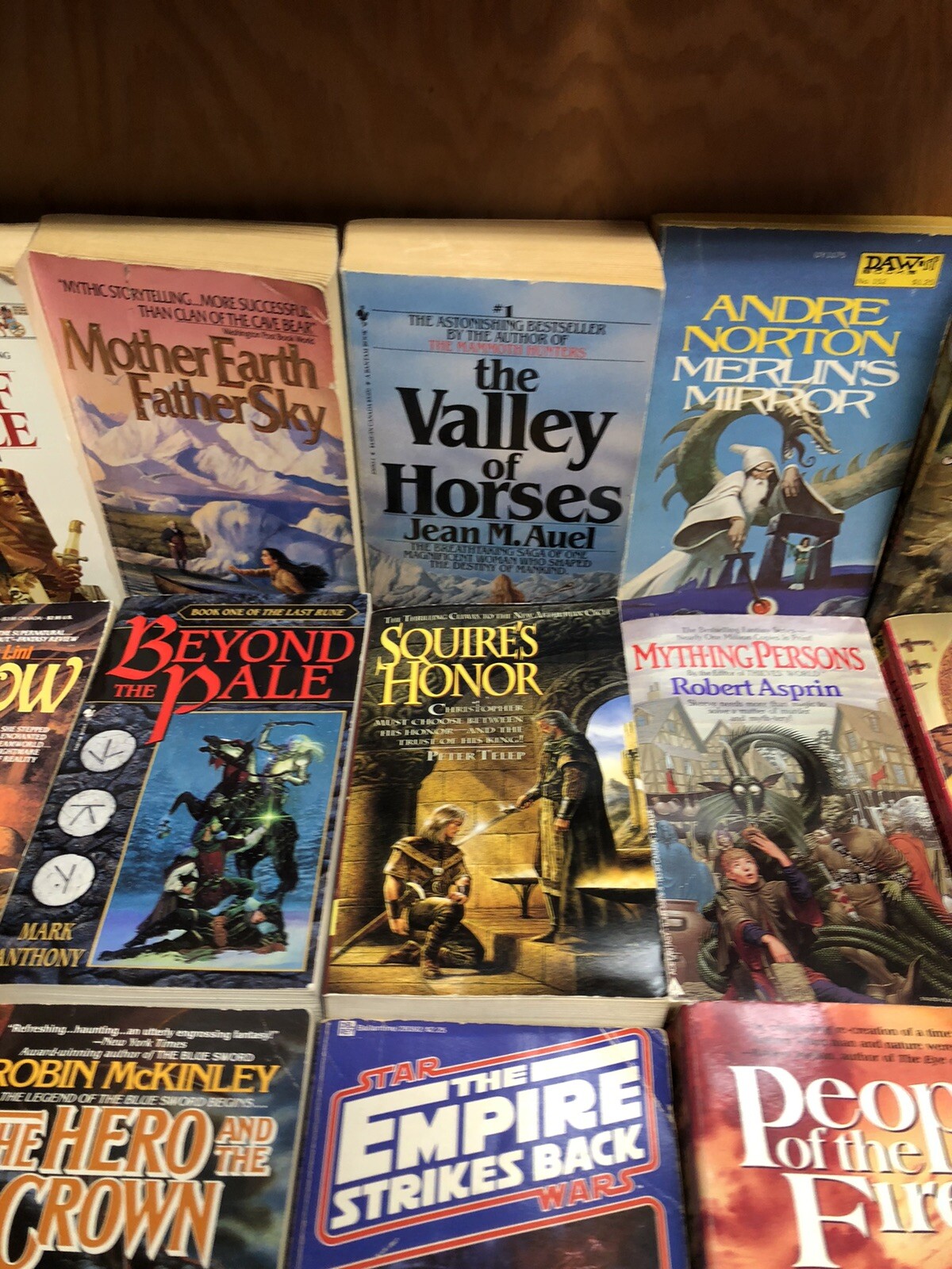 Lot of 60 Fantasy & Sci-Fi PB Books Star Wars Chronicles Of Tornor Conan Pern +