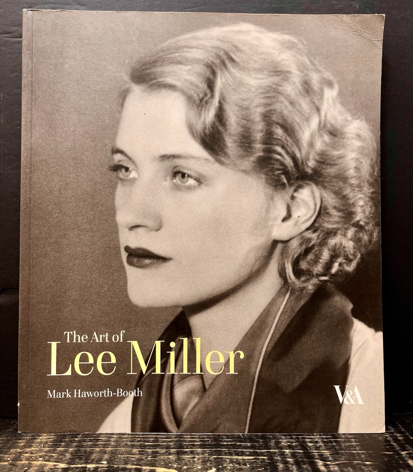 THE ART OF LEE MILLER By Mark Haworth-Booth 2007 Sftcvr VG R1
