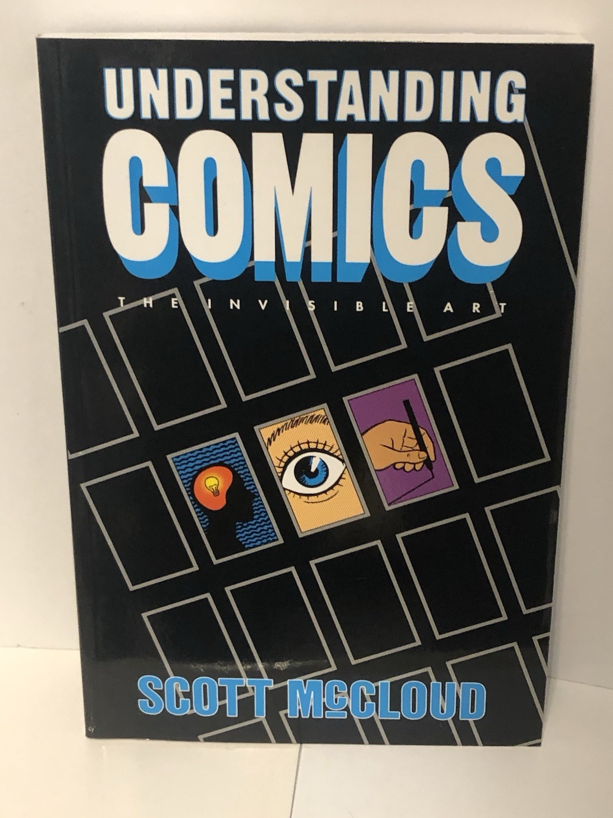 Understanding Comics The Invisible Art Scott McCloud Graphic Novel Book