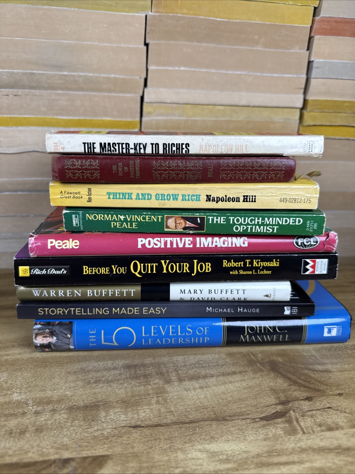 Lot of 9 Norman Vincent Peale Robert Kiyosaki Warren Buffet Maxwell Business