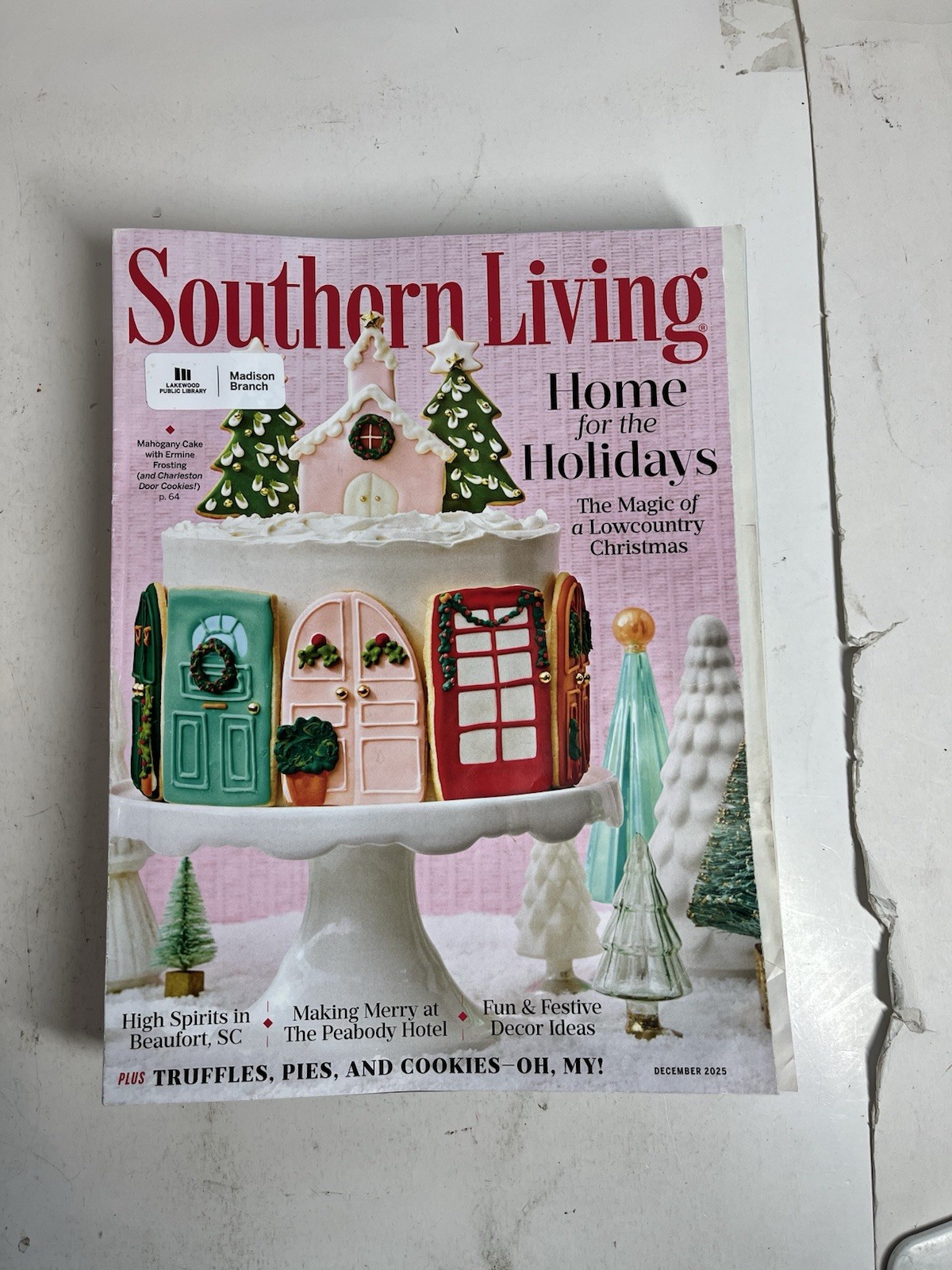 2025 Lot Of 11 Southern/ Country/ Midwest Living Magazines Ex-Library