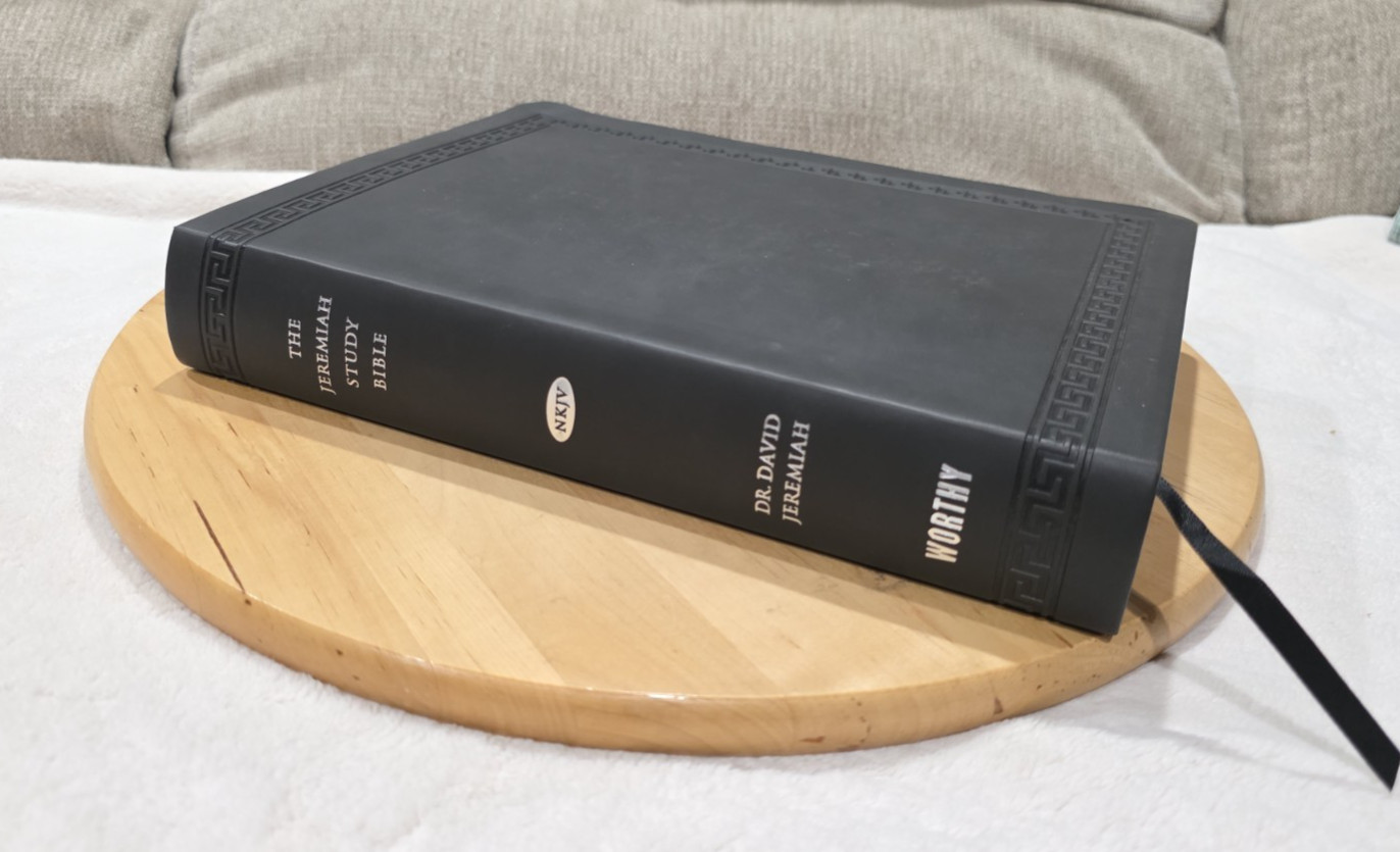 The Jeremiah Study Bible NKJV 2013 Worthy Publishing Dr. David Jeremiah Leather