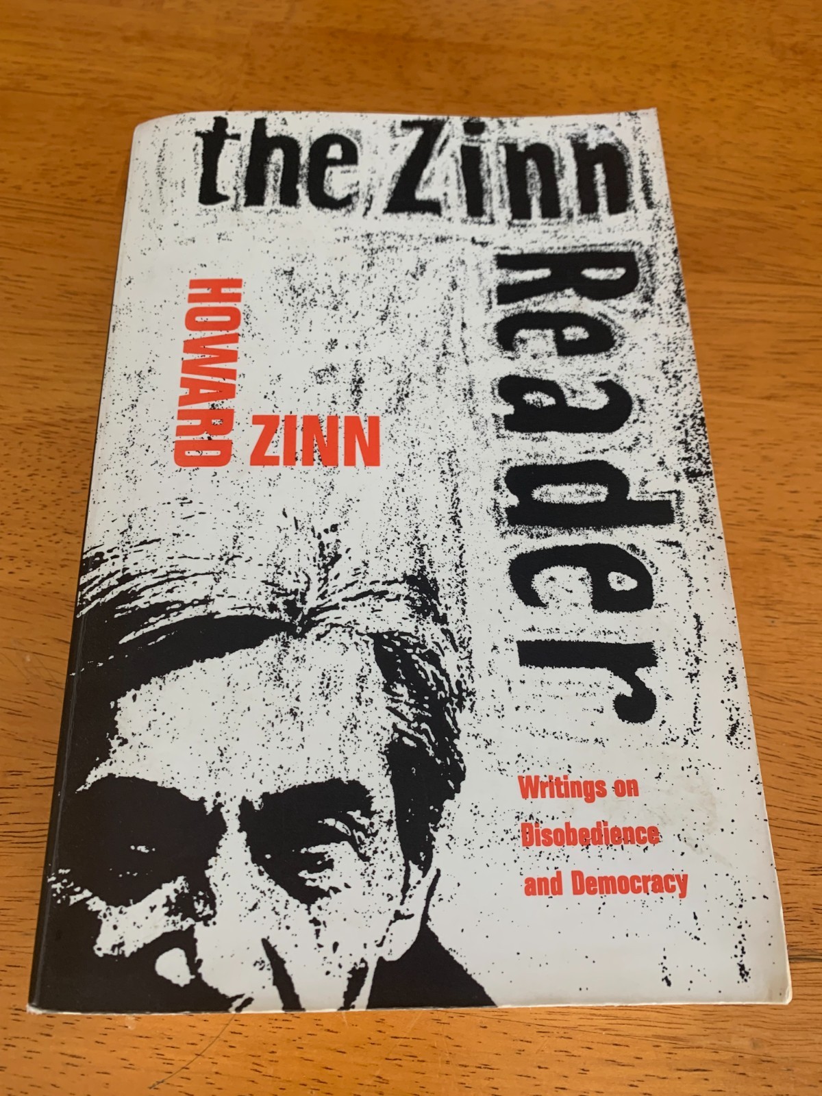 The Zinn Reader – Howard Zinn – signed – Softcover