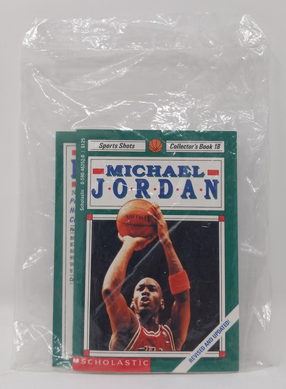 Michael Jordan & Patrick Ewing HOF Scholastic Sports Shots Book #13 & 18 Sealed