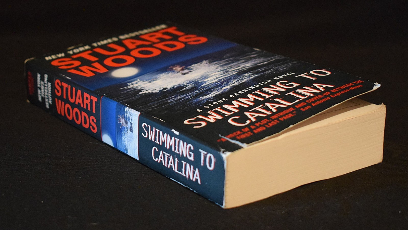 Swimming to Catalina (Stone Barrington)~by Stuart Woods~c2009~Pages 433~Paperbac