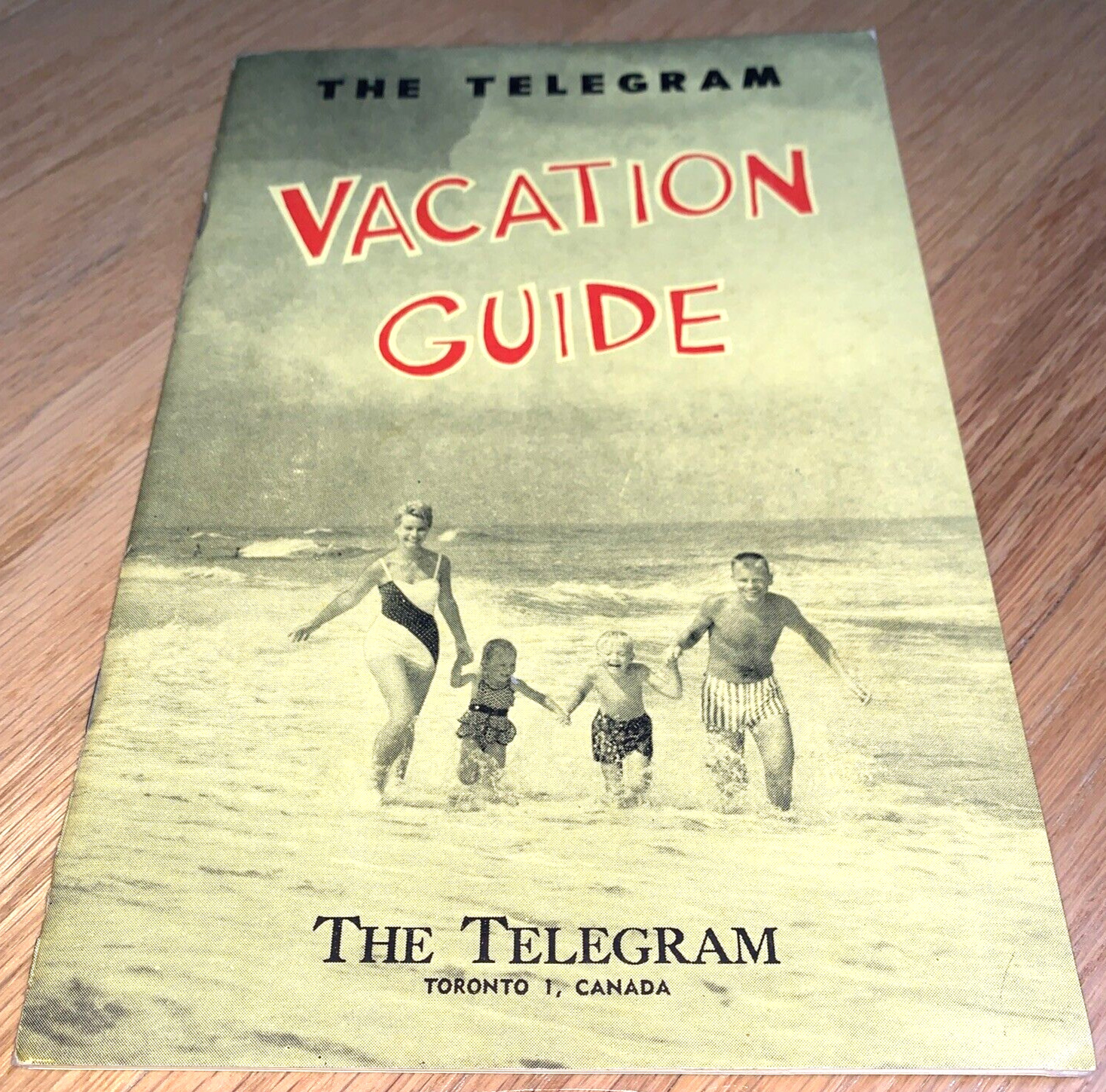 1950’s THE TELEGRAM VACATION GUIDE, Toronto – CANADA Tourist Book 56 pages