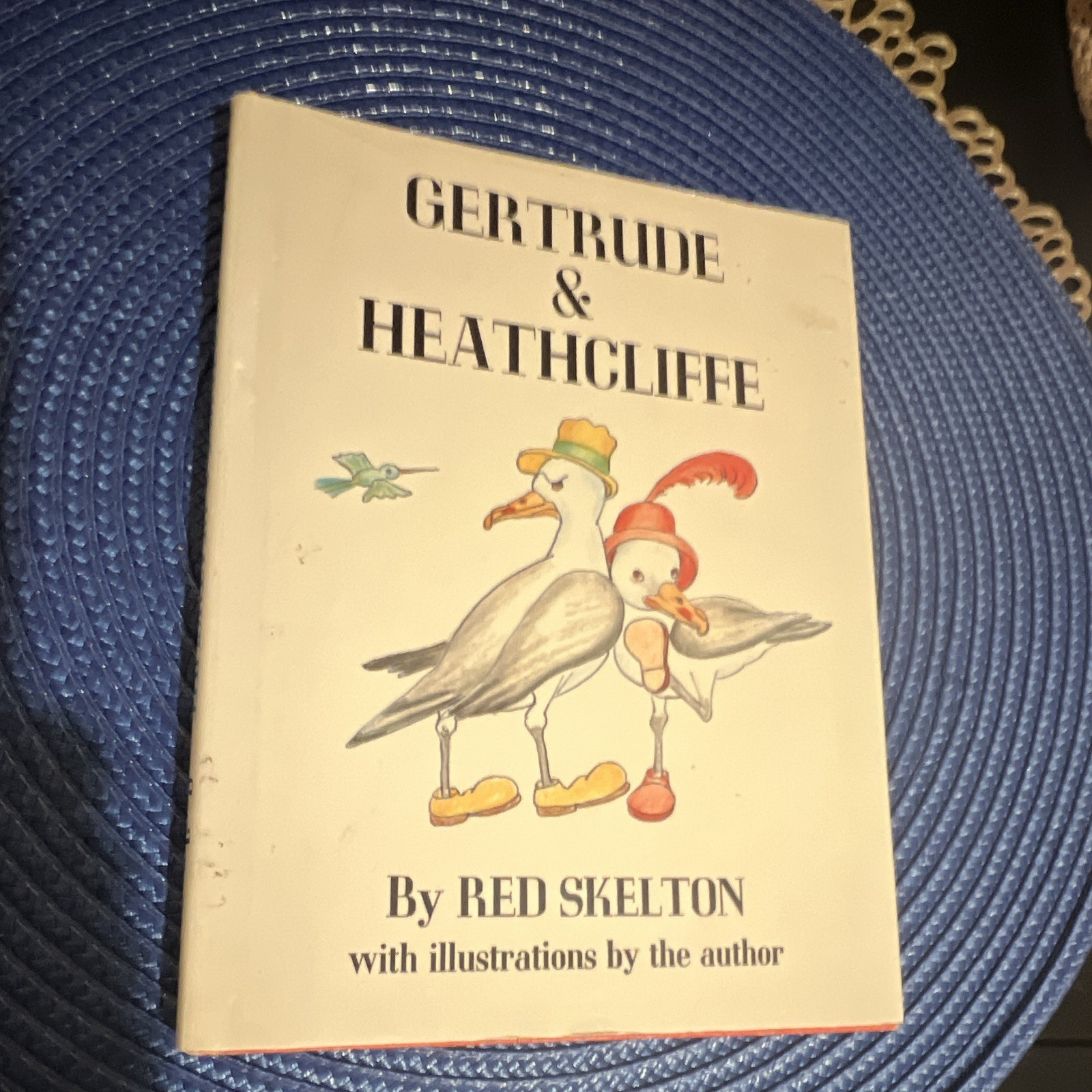 Red Skelton Gertrude & Heathcliffe hardback Illustrated Ages 4-8 Birds
