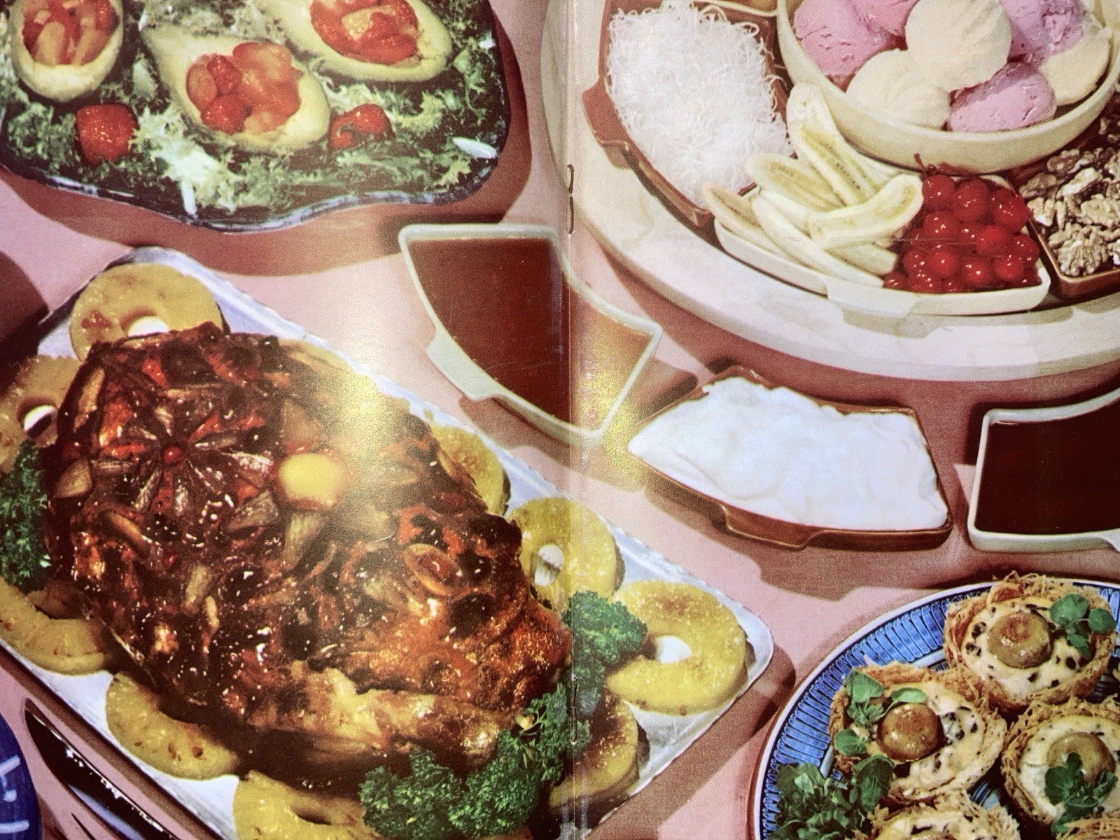 Sunday Night Suppers Cookbook 1956 Culinary Arts Institute