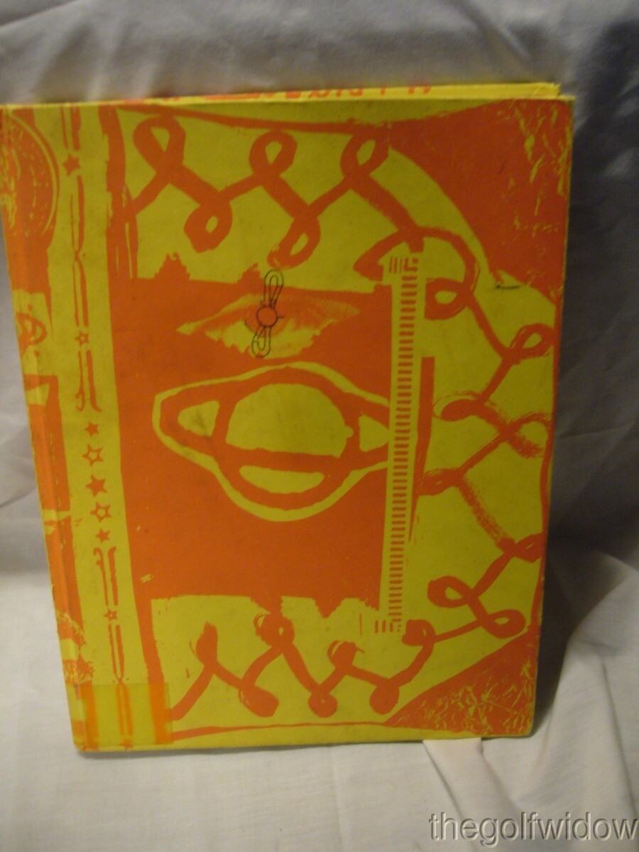 European Illustrations 1989 1990 Full of Art 207 Pages Former Library Book