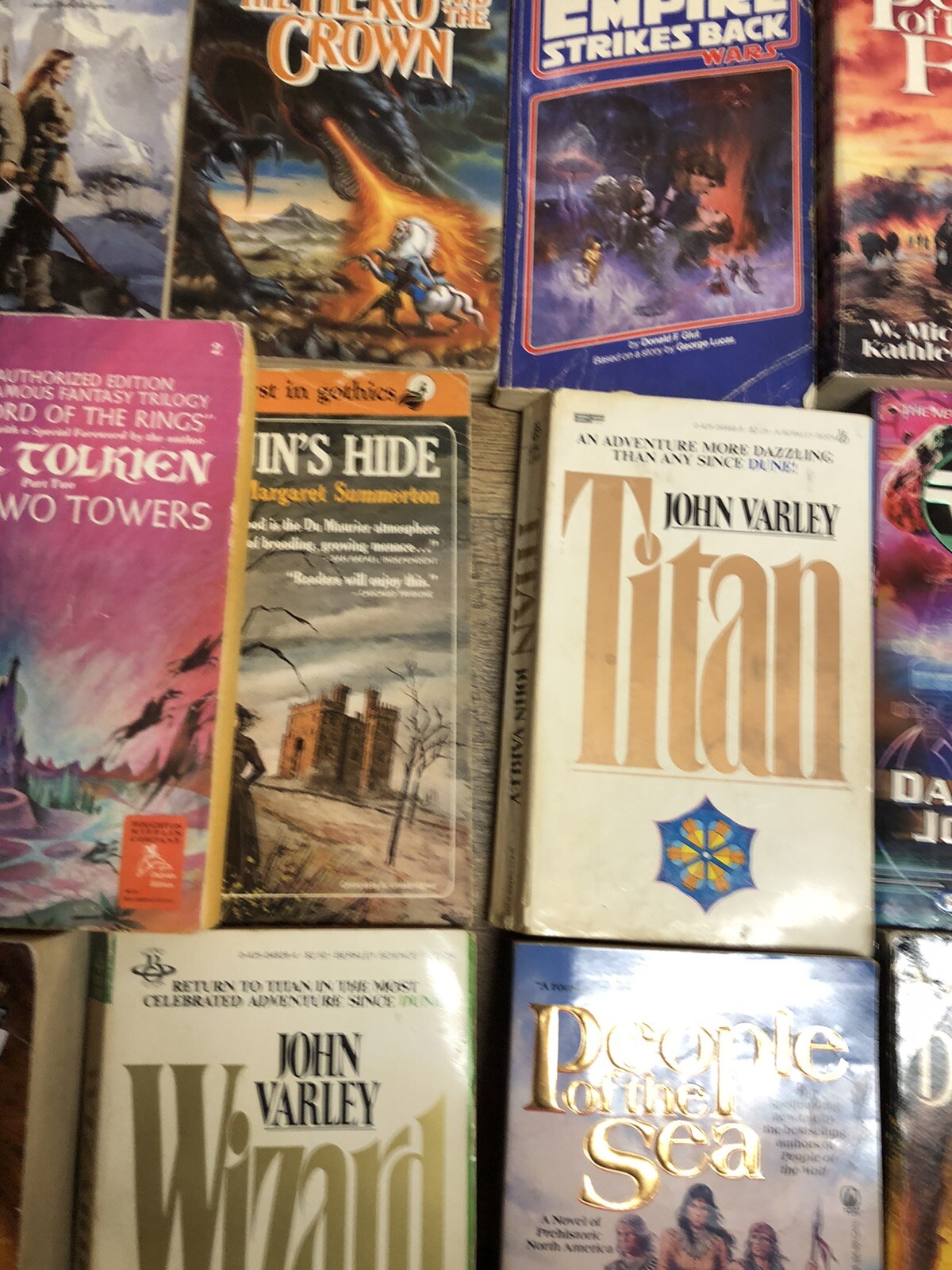 Lot of 60 Fantasy & Sci-Fi PB Books Star Wars Chronicles Of Tornor Conan Pern +