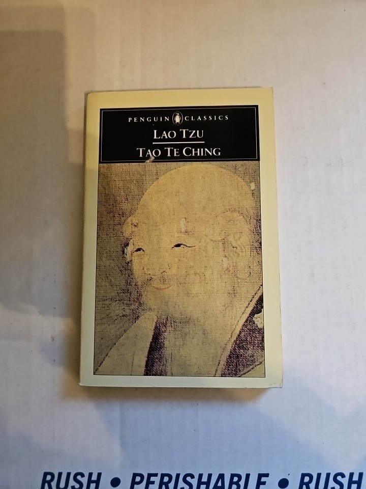 “Lao Tzu” Tao Te Ching Penguin Classics trade paperback Chinese Taoism excellent