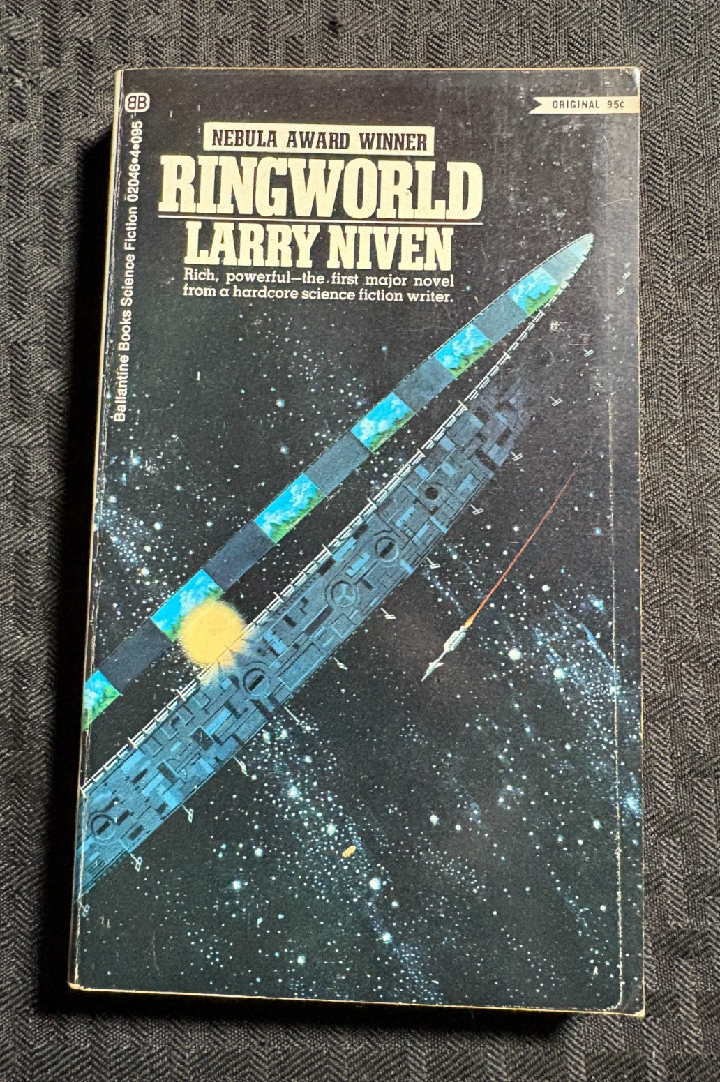 1971 RINGWORLD by Larry Niven FN- 5.5 3rd Ballantine Paperback